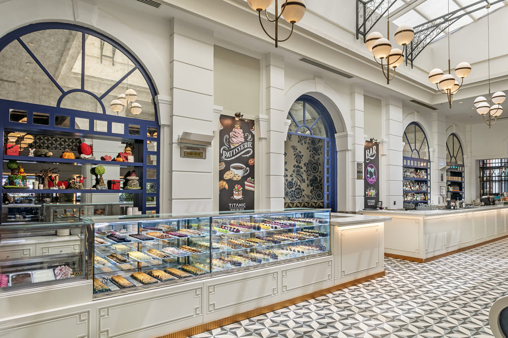Caprice Patisserie & Bar